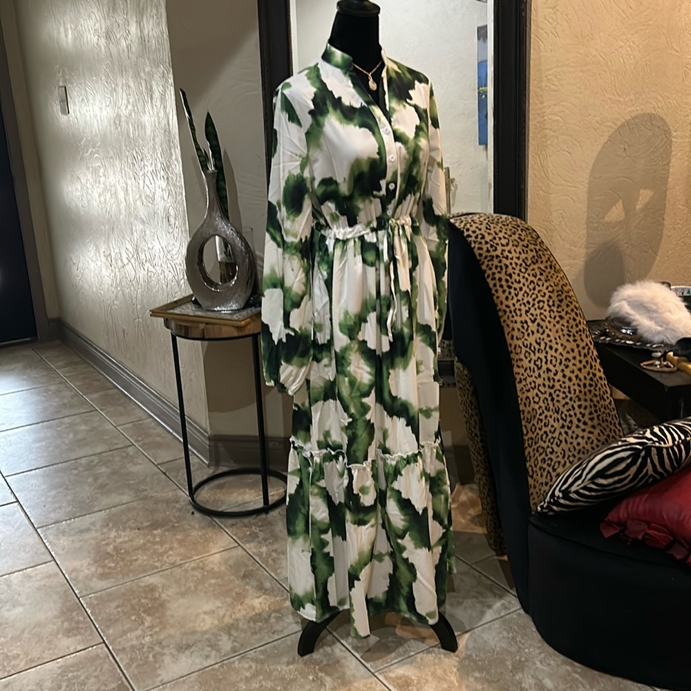 Pretty green and cream dress